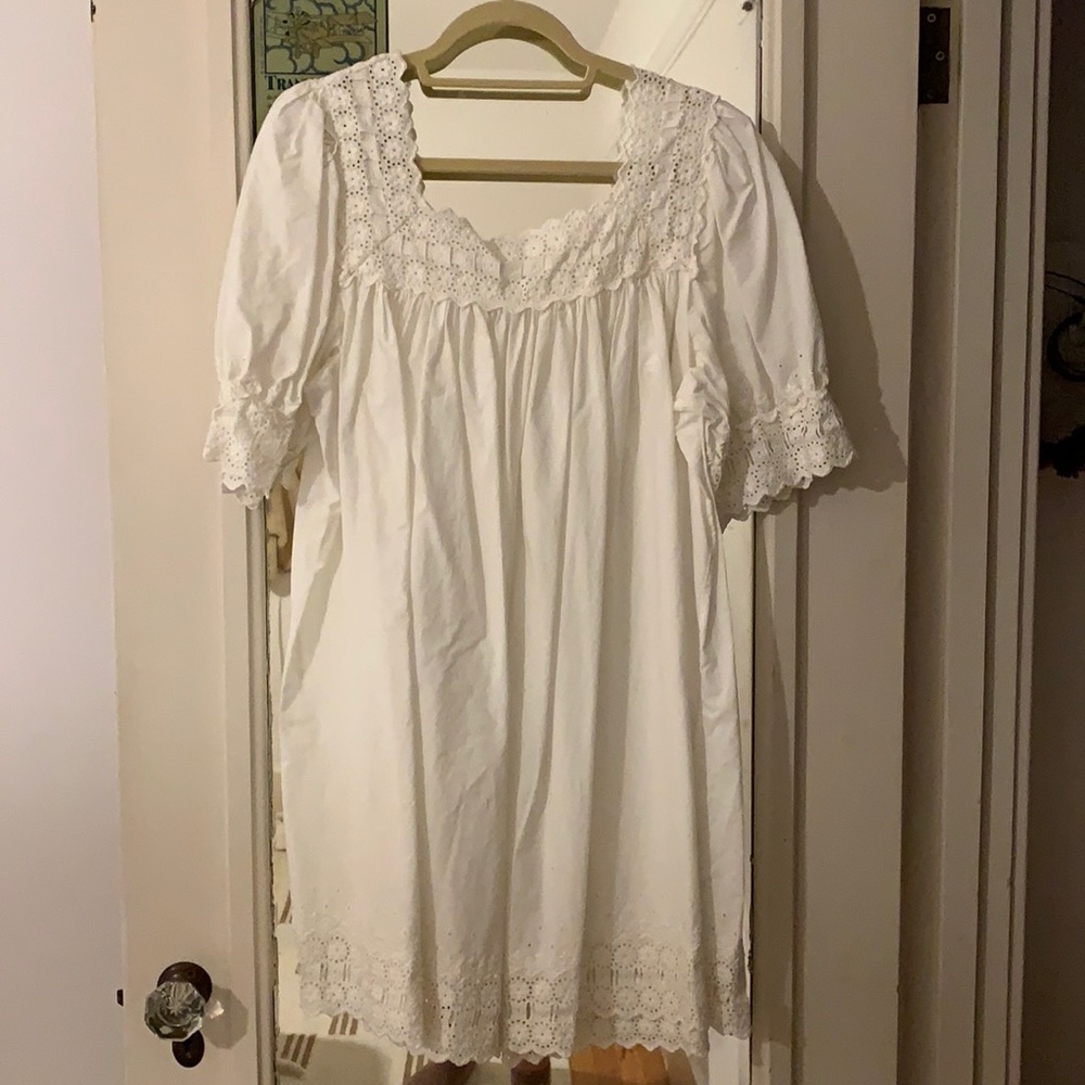 Dôen Eyelet Dress